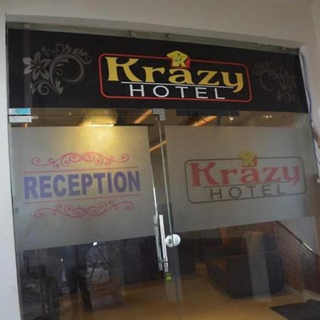 Krazy Hotel Haldwāni Kültér fotó